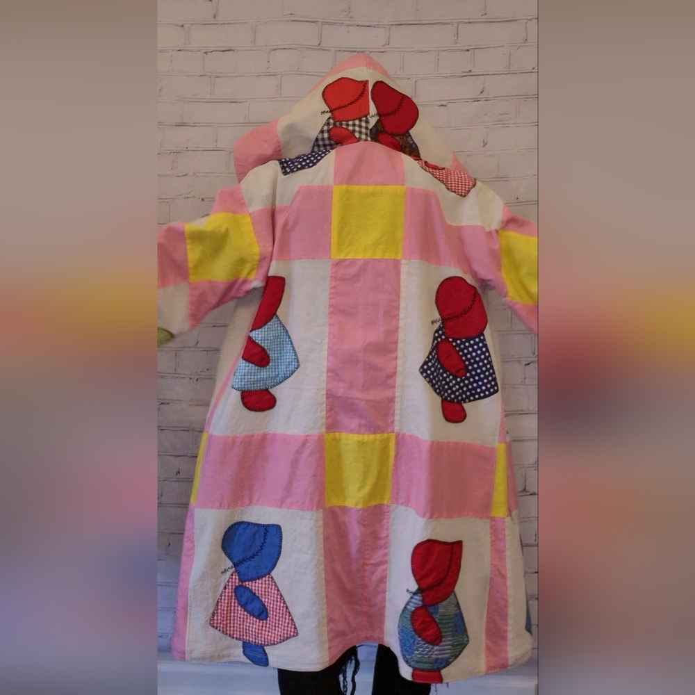 Colorful Patchwork Coat with Sun Bonnet Sue - Picture 7 of 7